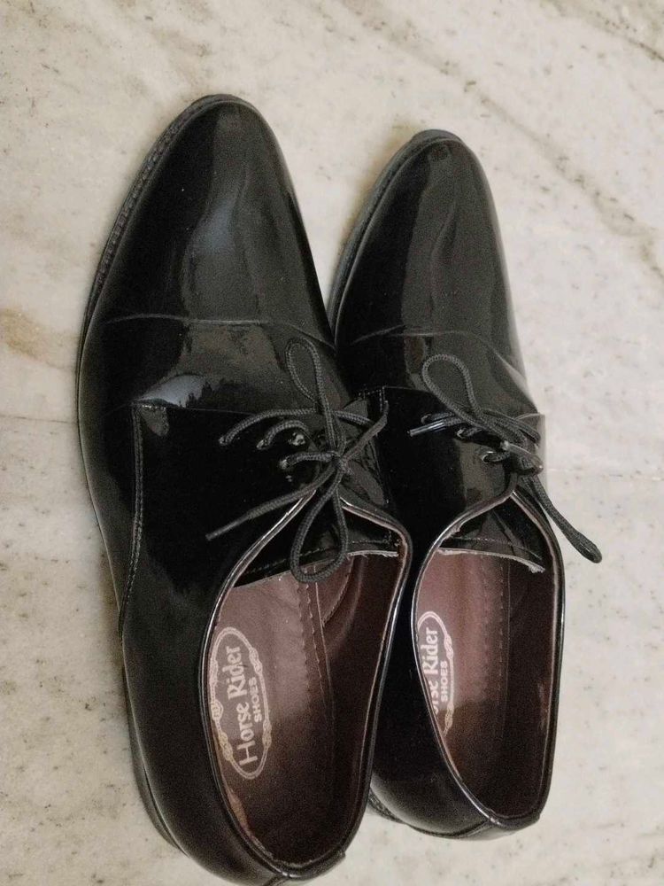 Horse Rider Black Formal Shoes