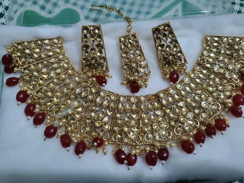 Kundan Necklace Set