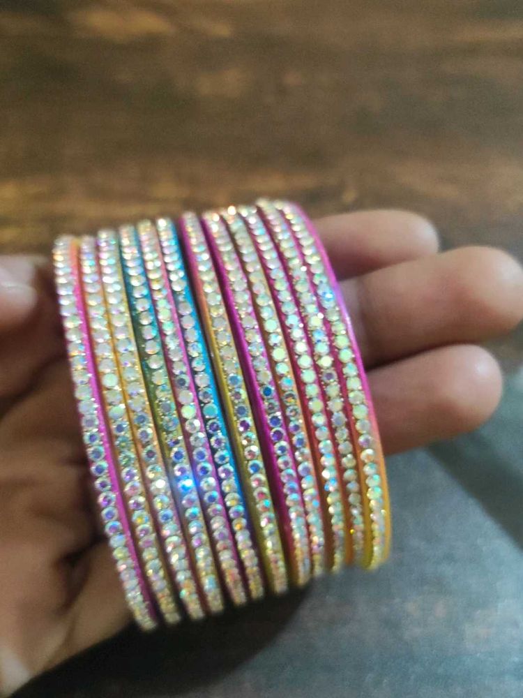 Sparkling Bangle Set