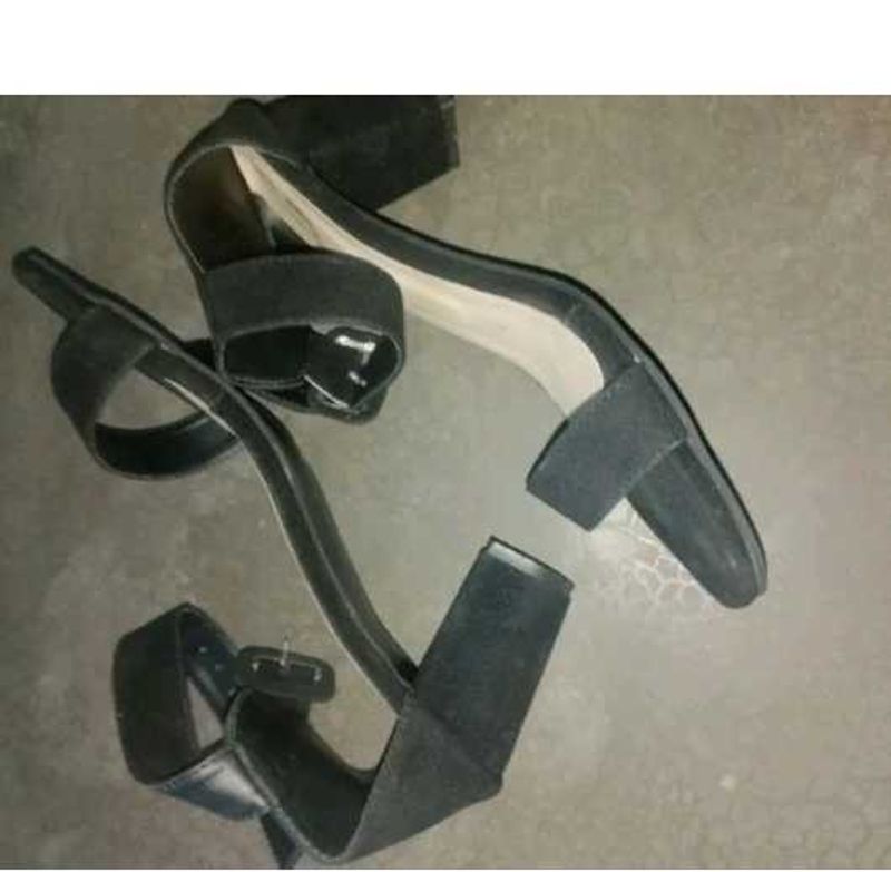 Heel Sandal