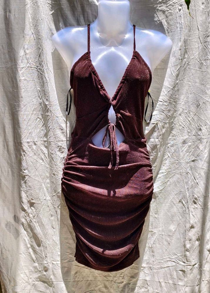 4.30.4 SEXY SHEIN RUCHED BODYCON