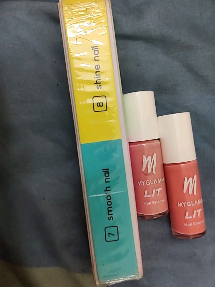 Nail File And Peach Nail Paint Combo
