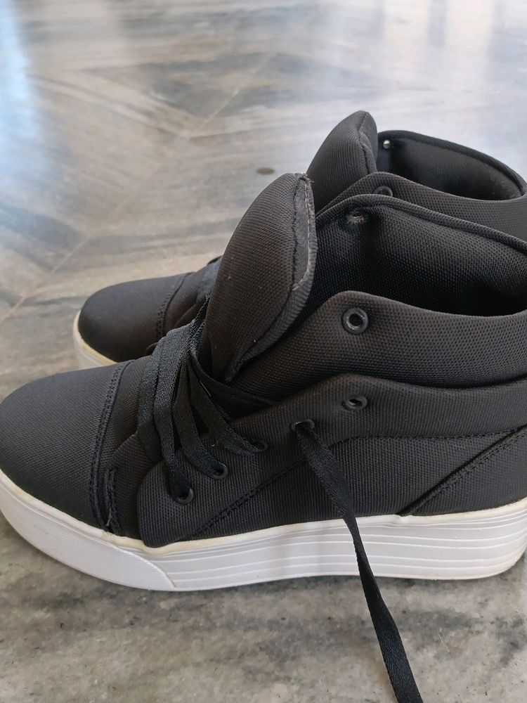 Cute Dark Grey Colour Platform Sneakers For Women
