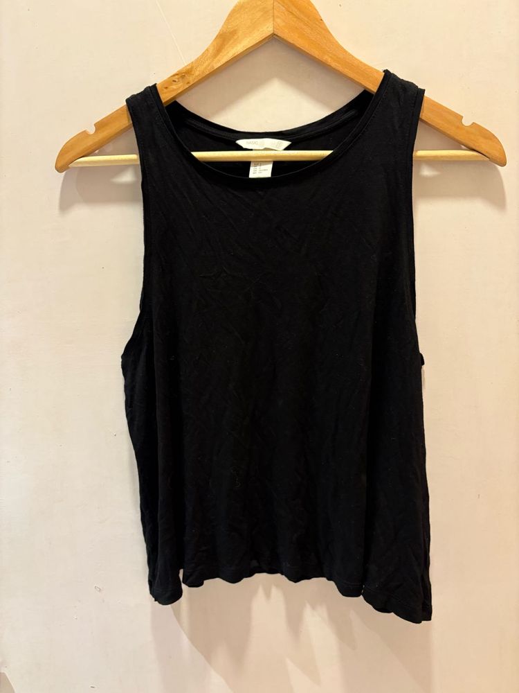 H&amp;M Beautiful Black Tank Top