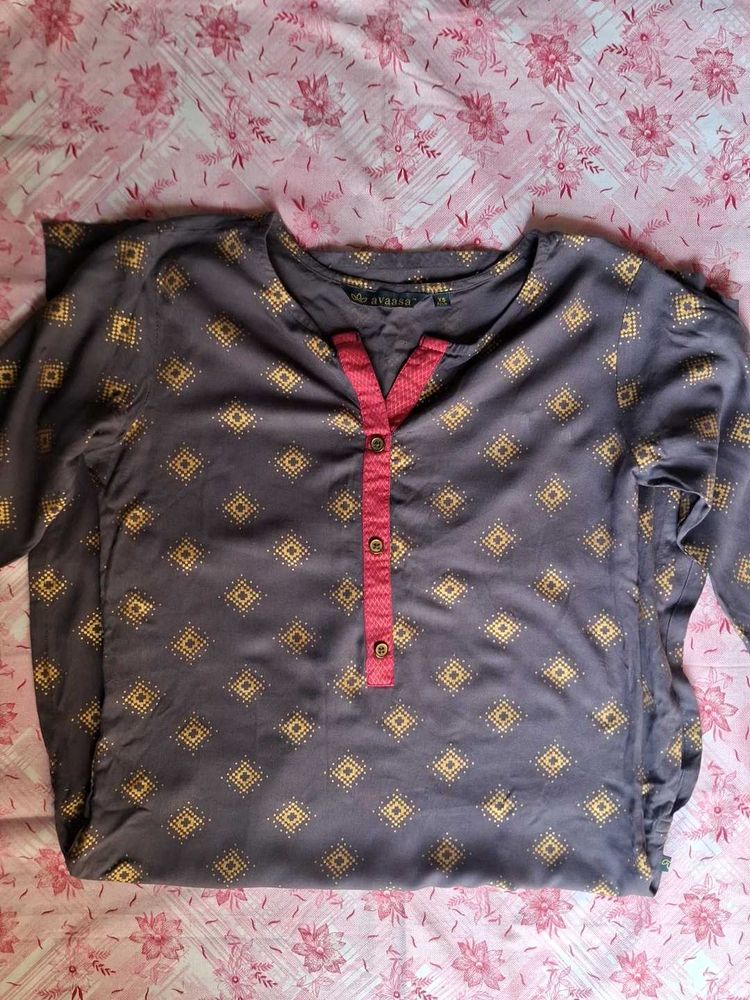 Avaasa Kurti