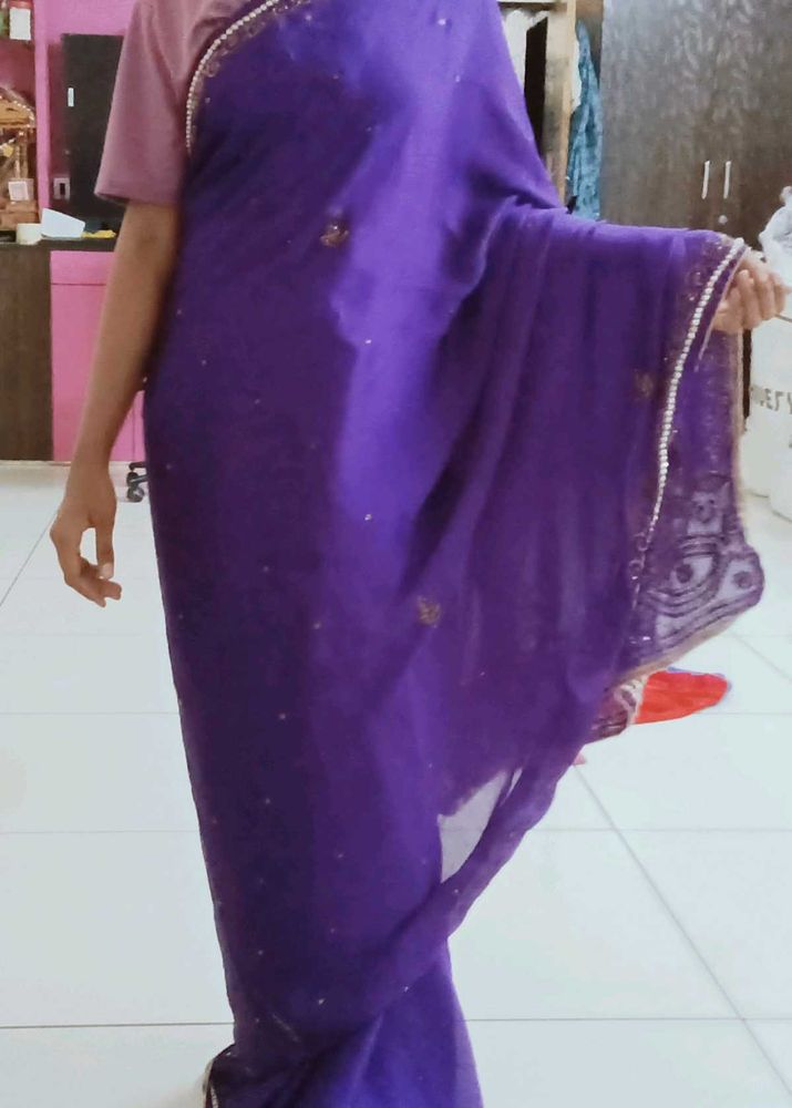 Trendy Solid Beautiful Saree
