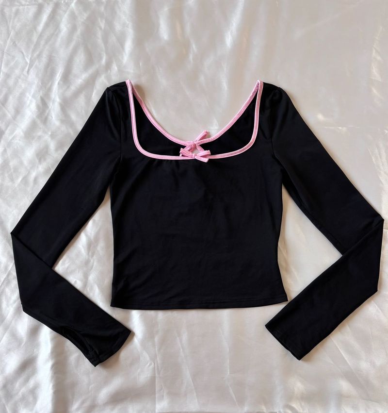 Pinterest Savana Black &amp; Pink Bow Top
