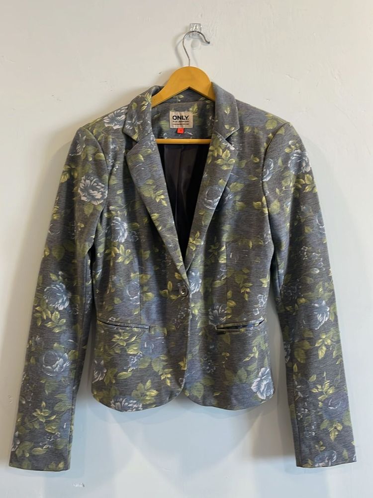 ONLY Floral Blazer