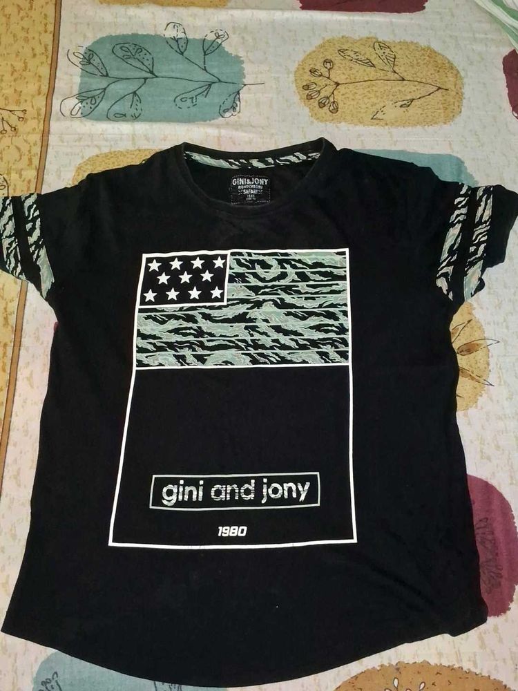 Gini And Jony Graphic Print T-Shirt