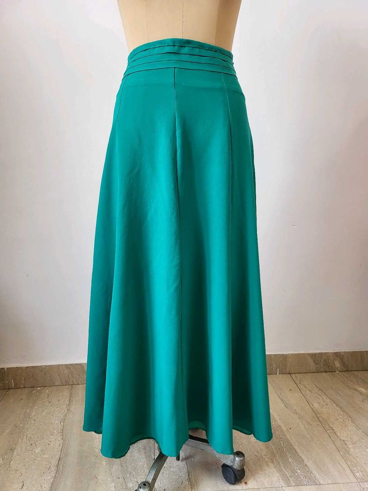 Skirt  , Length 40 Inches