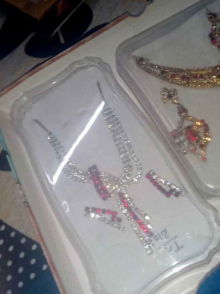 3Jewelry Sets