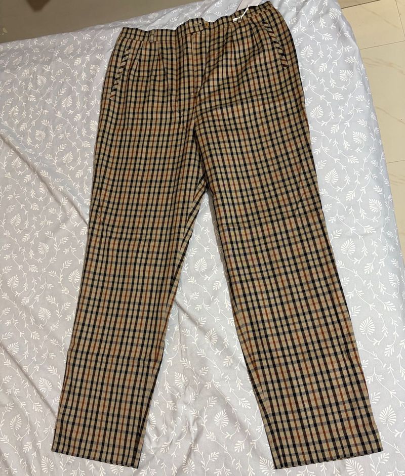Checkered Casual Pants