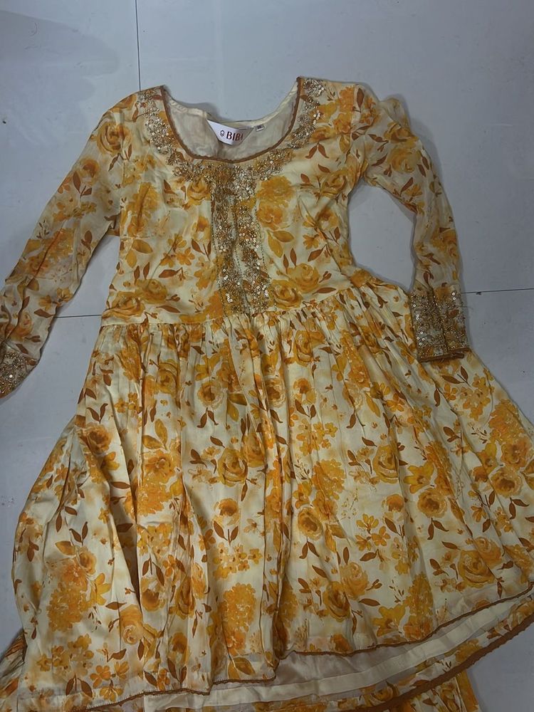 Floral Anarkali Kurta
