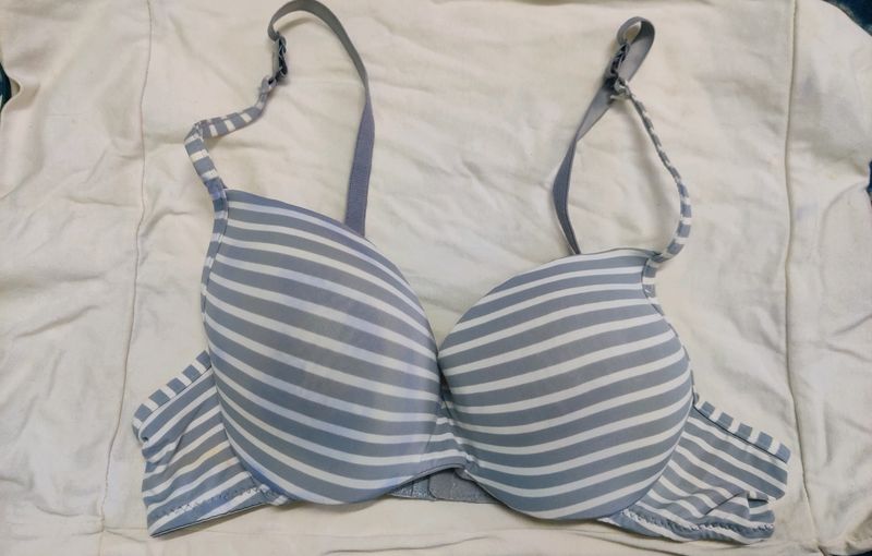 Women&#39;s Padded Tshirt Bra