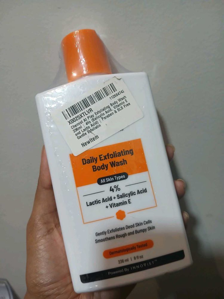 Daily Exfoliating Body Wash