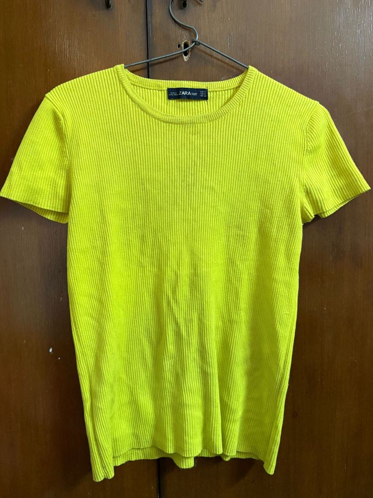 Zara Ribbed Tee