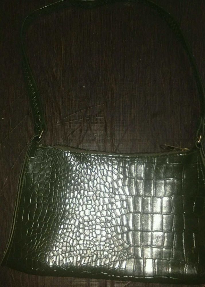 Green Croc Embossed Shoulder Bag
