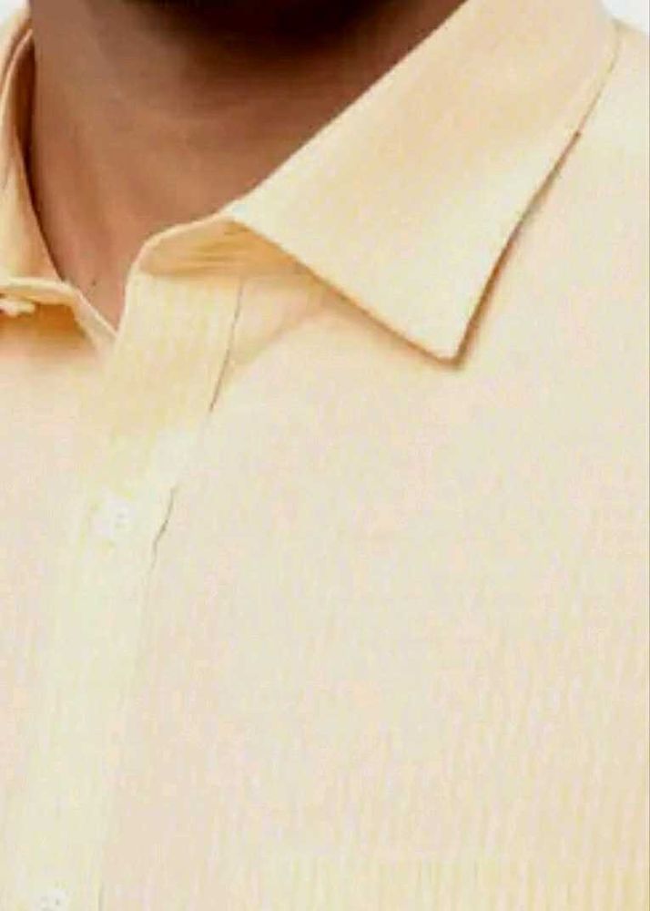 Stitched yellow Men&#39;s Casual Shirt Untouched