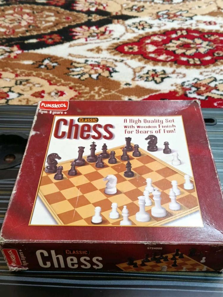 Funskool Classic Chess Game