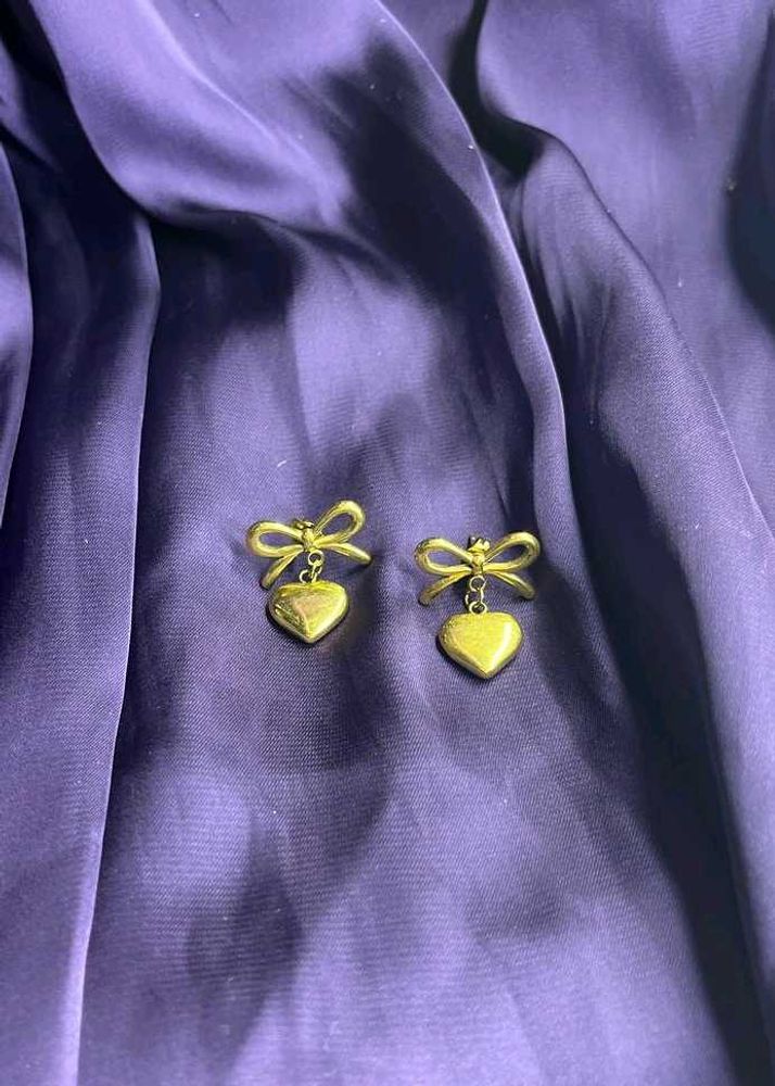 Anti Tarnish Heart Bow Earrings