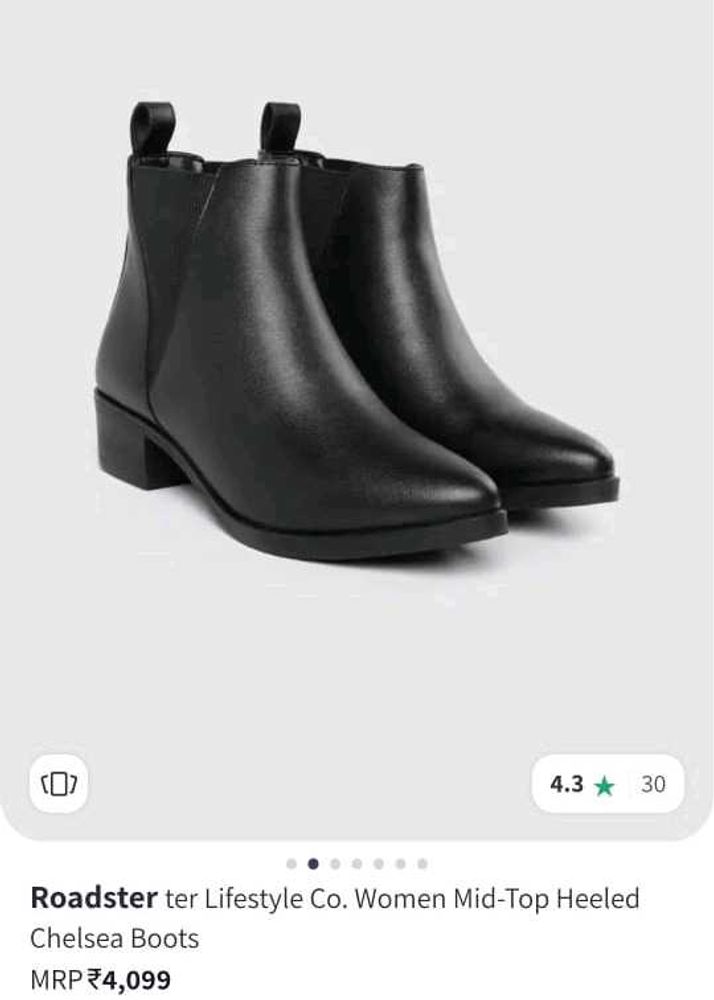 Roadster Black Chelsea Boots