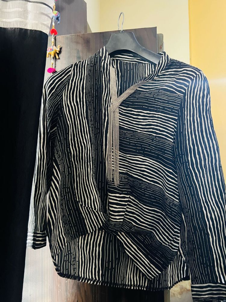 Striped Statement Top