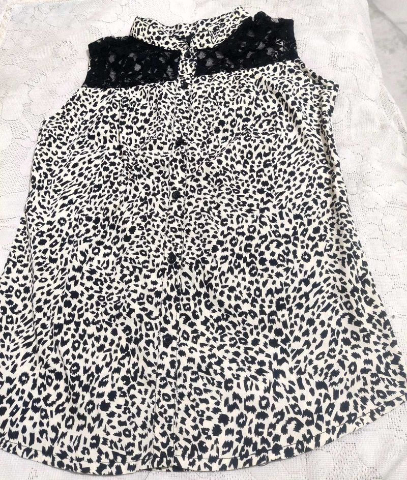 Leopard Print Button-Down Tank