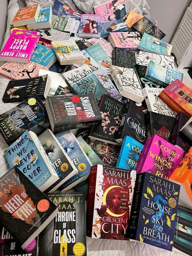 Select Your Favourite Book 📚