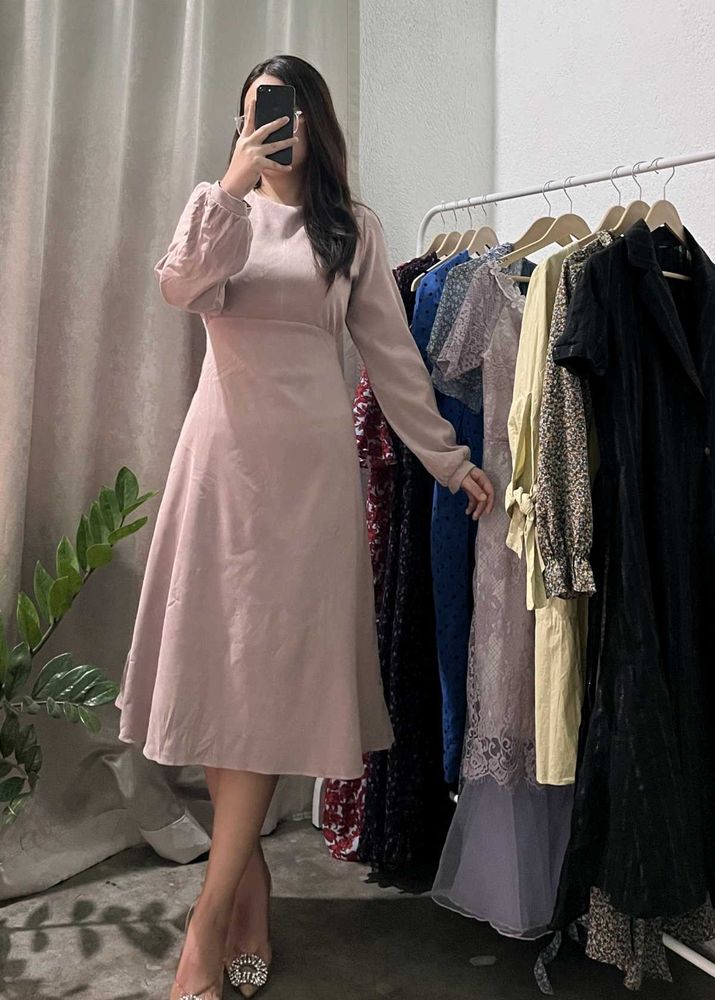 Elegant A-line nude dress...