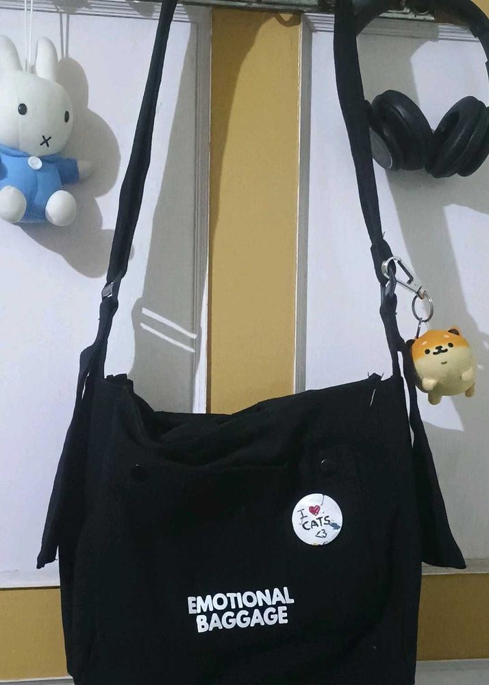 Unisex Messanger Bag 🎧🧣