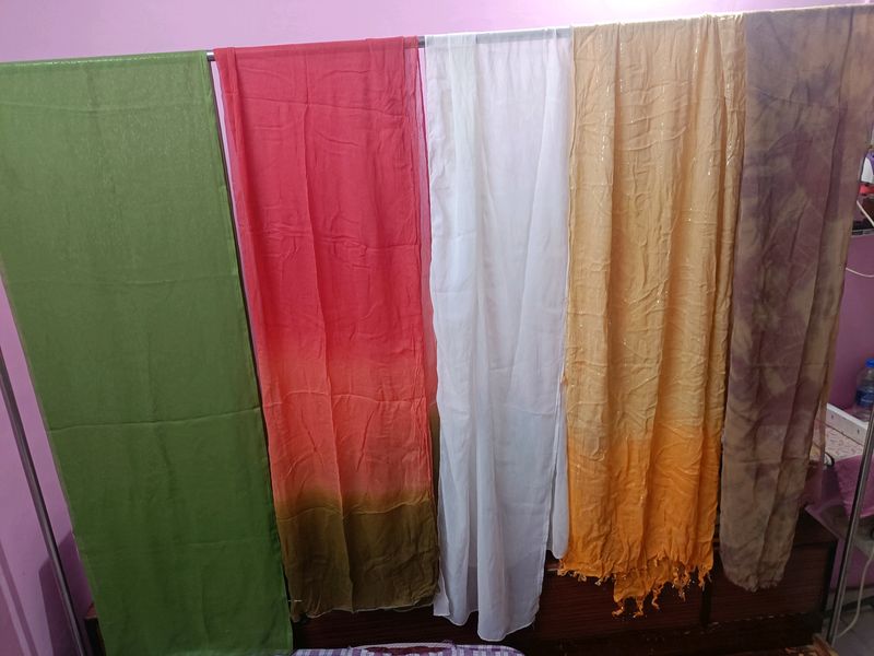 Dupattas