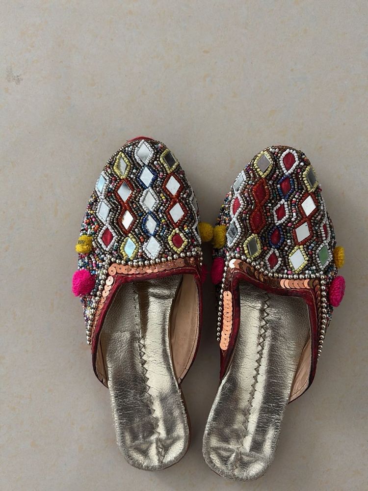 Embroidered &amp; Mirrored Ethnic Flats