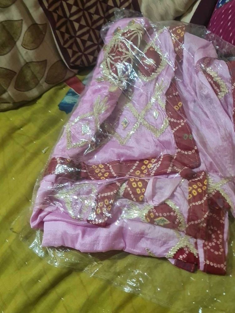 Crape Pink Bandhani Saree
