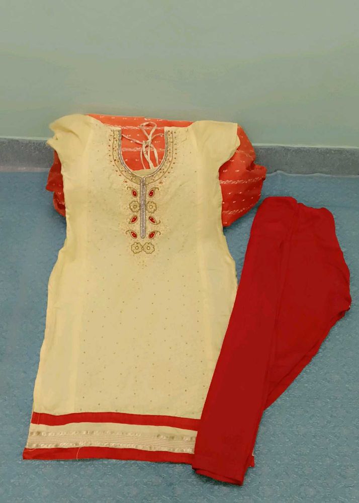 Elegant Salwar Suit Set