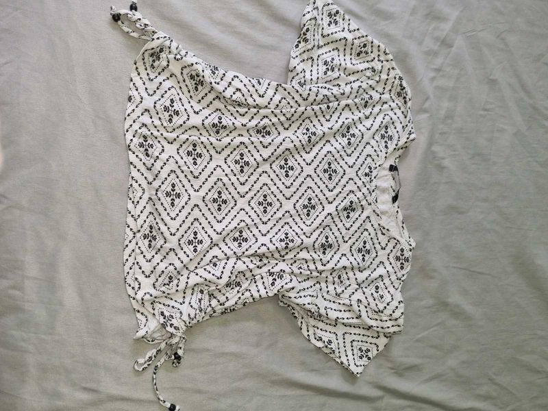 Patterned Top