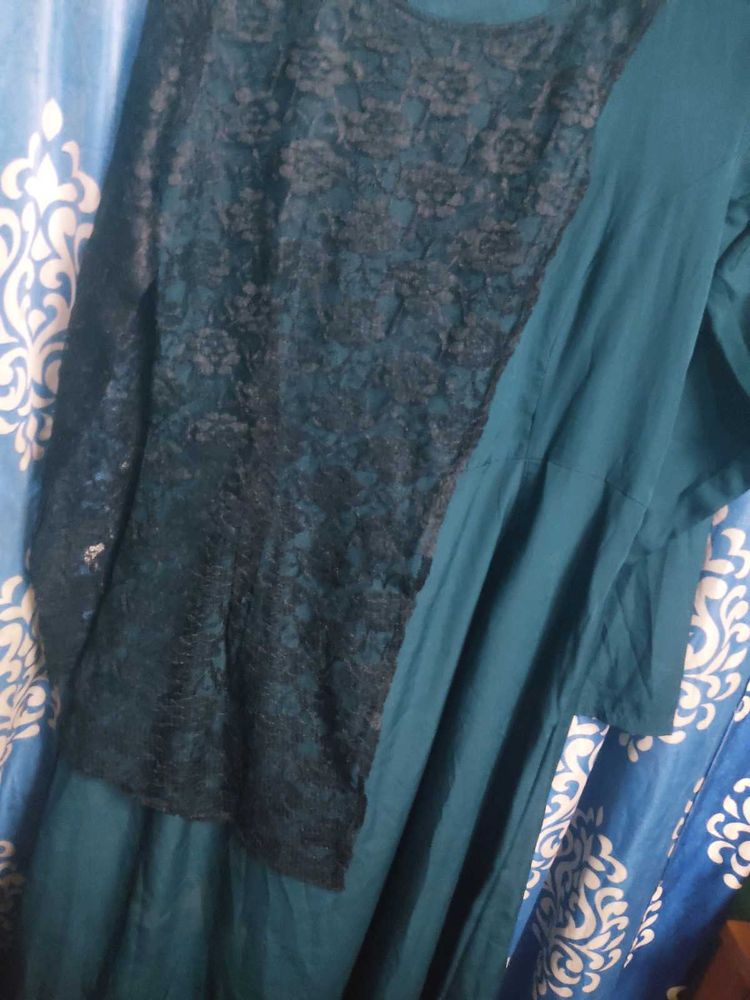 Elegant Green Ethnic Gown / 3 kurti