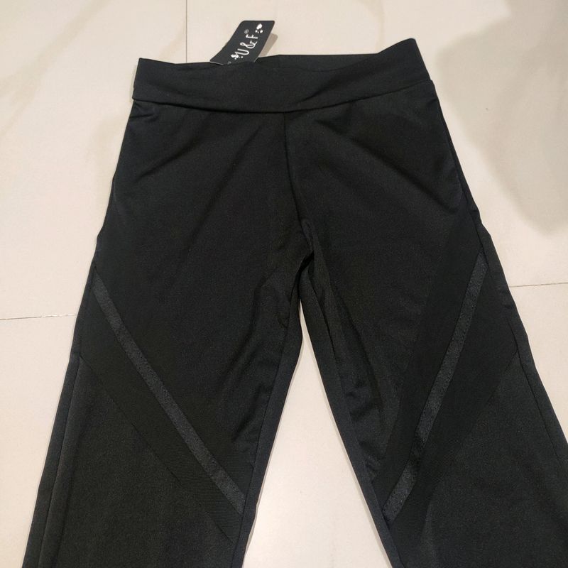 Black Cropped Leggings