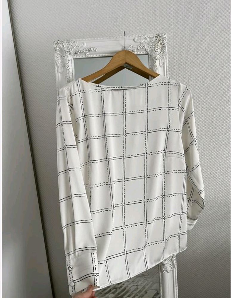 H&amp;M Boat Neck Top