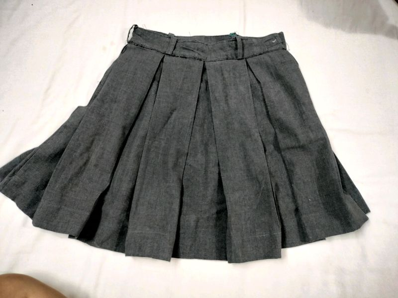 Gray Pleated Mini Skirt