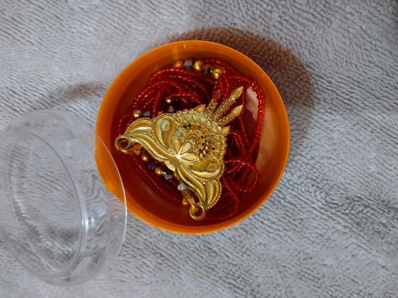 Mangalsutra Red Moti Golden Locket