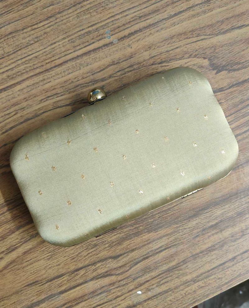 Tan Gold banarasi Clutch ( Factory reject)