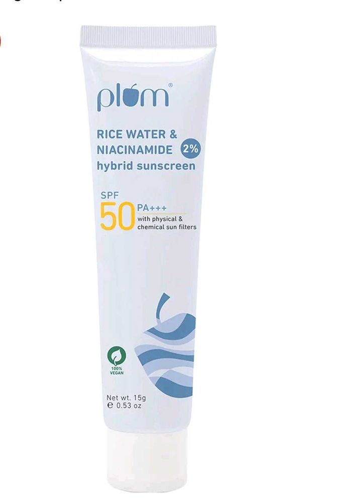 Plum Sunscreen SPF 50 Niacinamide