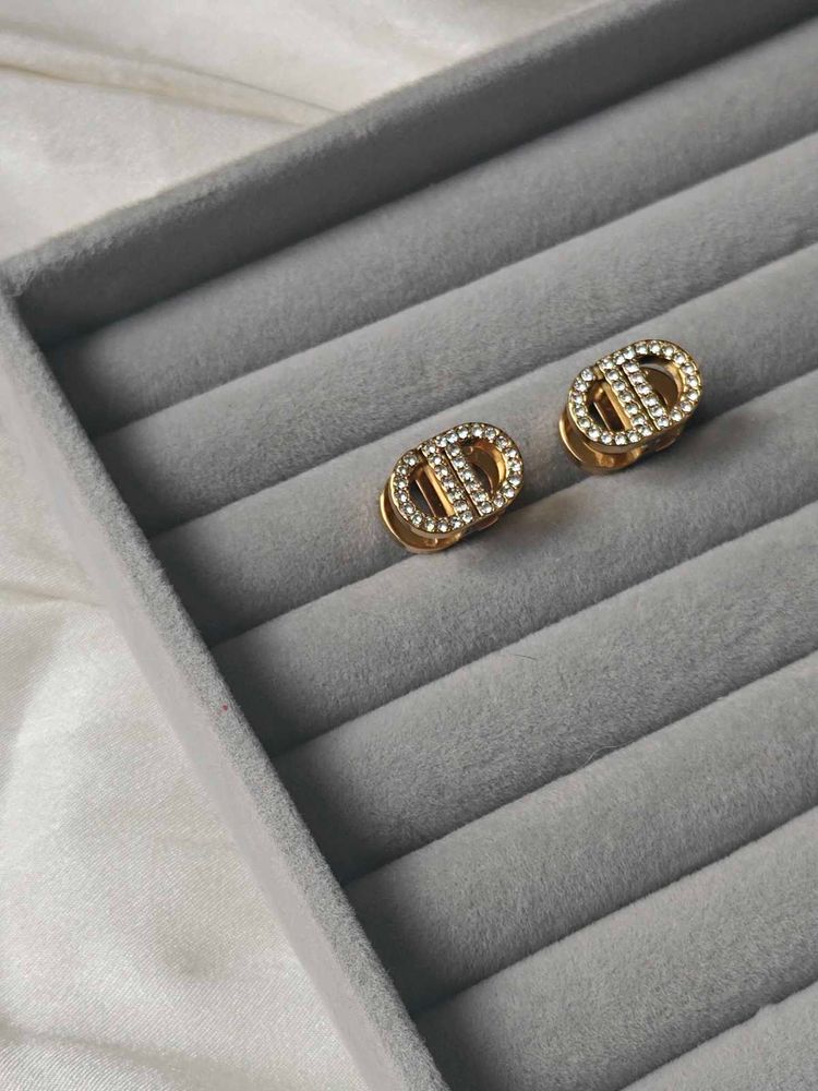 Golden Studded Earrings