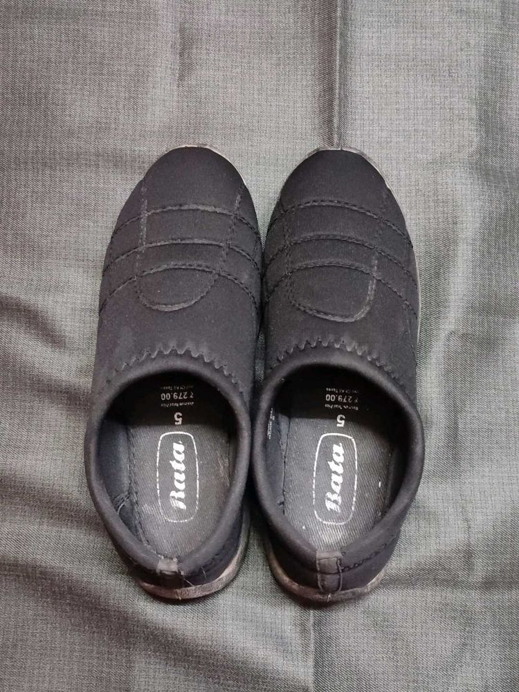 Bata Casual Shoes