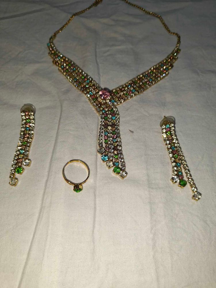 Necklace Set With A Ring