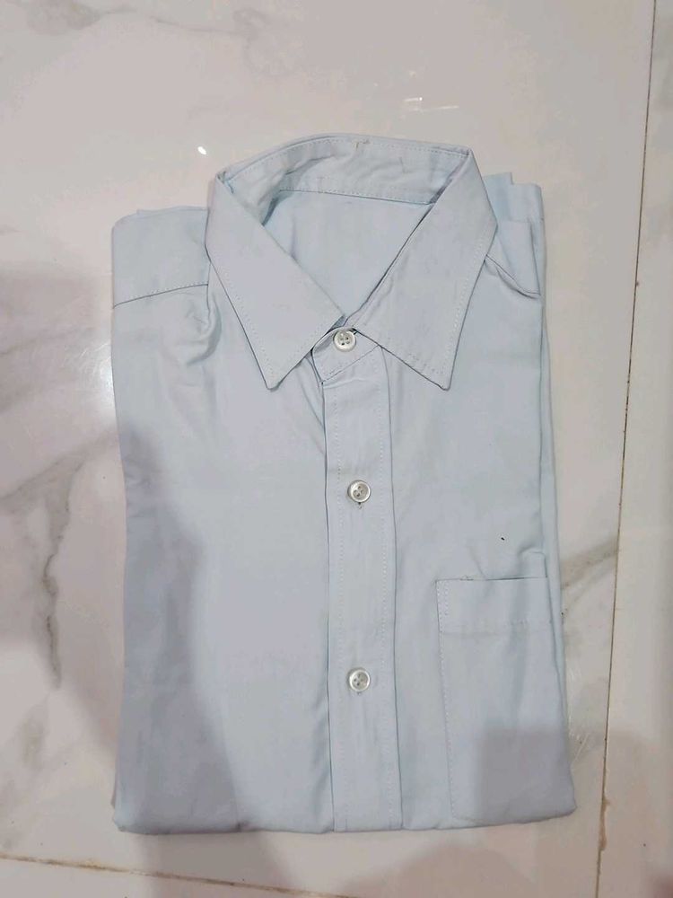 Men&#39;s Light Blue Shirt