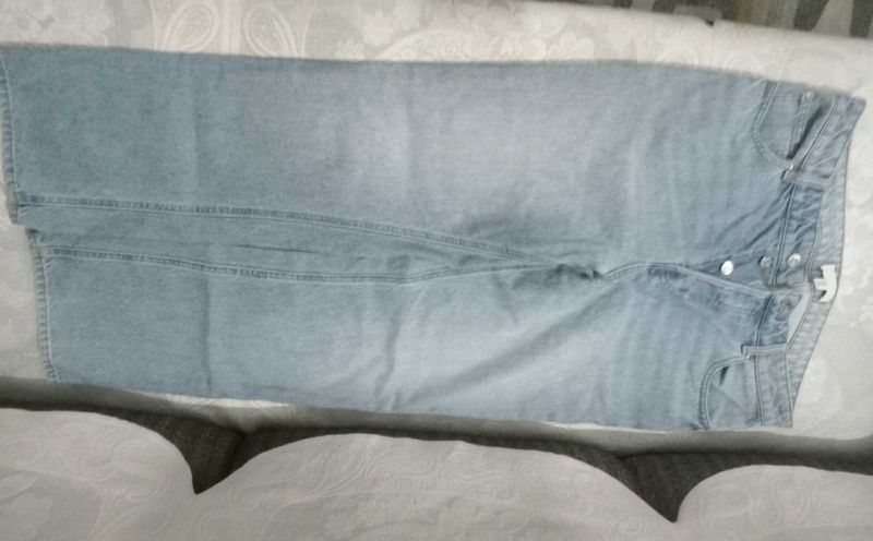 Light Wash Denim Jeans