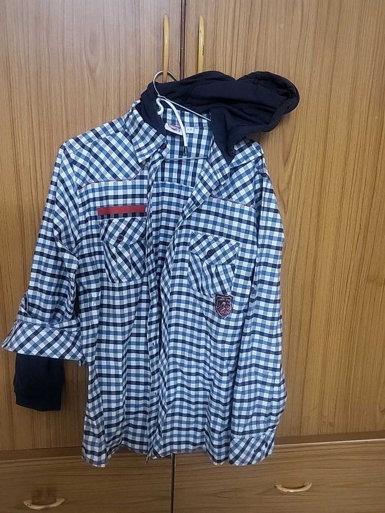 Checkered Hooded Shirt with inner long sleeve
