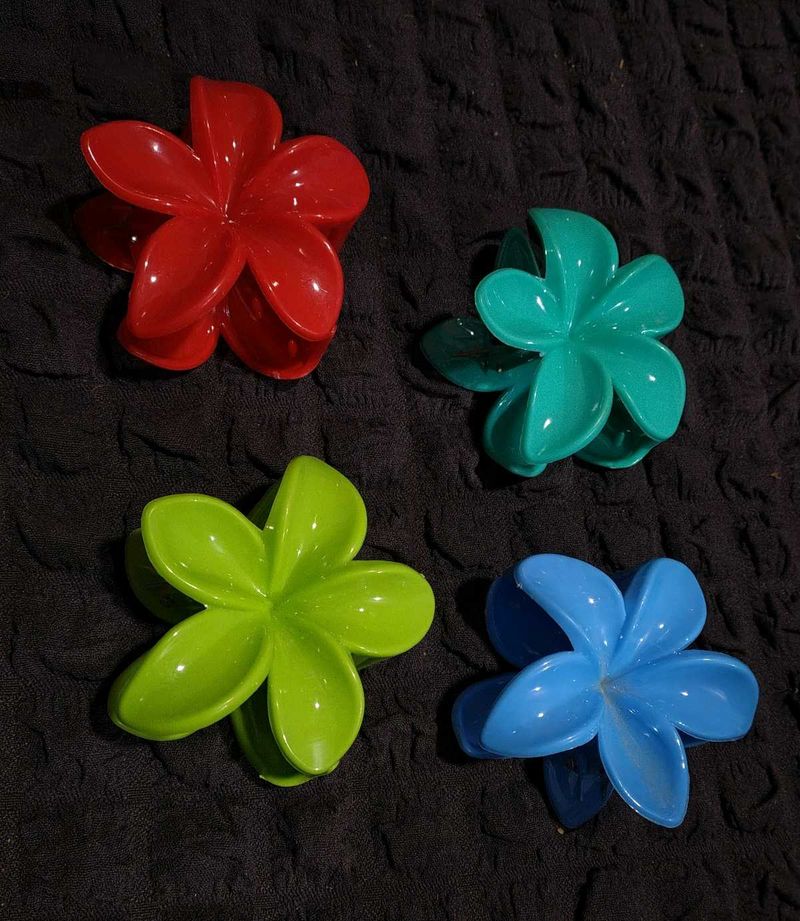 Flower Hair Claw Clips - Set of 4