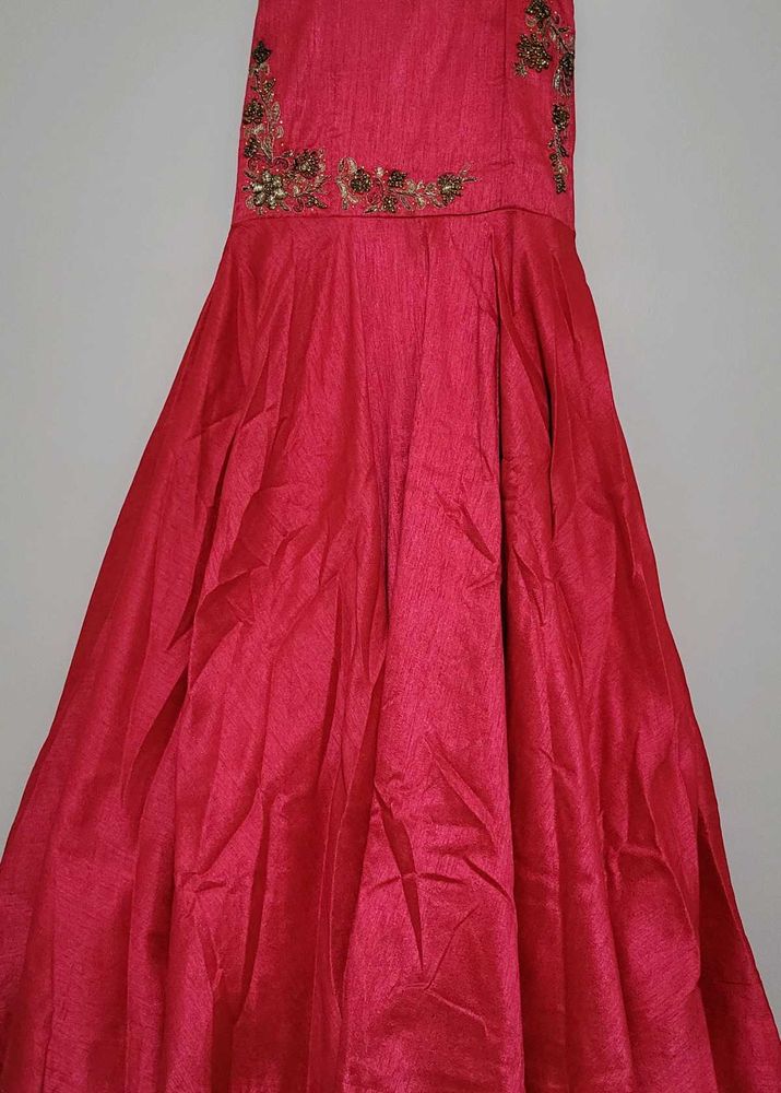 Beautiful with Heavy Flair Ethnic gown for girlish
